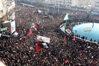 Mourners gather to pay homage to slain Iranian military commander Qasem Soleimani, Iraqi paramilitary chief Abu Mahdi al-Muhandis and other victims of a U.S. attack, in the capital Tehran, Jan. 6, 2020. (AFP Photo)
