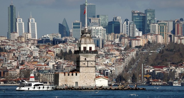 مشهد عام لاسطنبول وحي الأعمال في المدينة رويترز