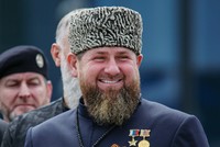 الزعيم الشيشاني قديروف ينتقد منع الجيش الروسي الجنود من إطلاق اللحى
