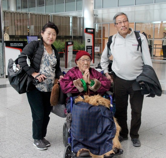 Nepalese Woman Turns 102 On Turkish Airlines Flight Becomes Flag Carrier S Oldest Passenger Daily Sabah