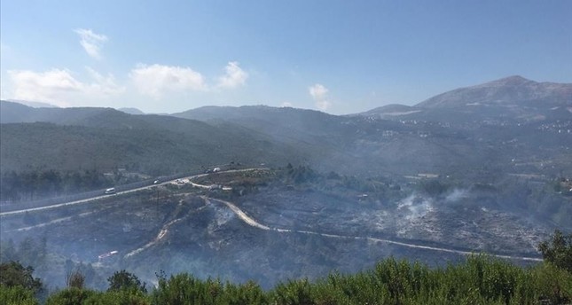 فرق الإطفاء التركية تسيطر على حرائق امتدت من بلدة كسب السورية