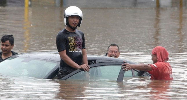 Indonesia floods leave nearly 30 dead several missing Indonesia floods leave nearly 30 dead several missing
