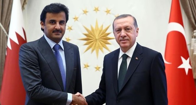 الرئيس التركي رجب طيب أردوغان وأمير قطر تميم بن حمد آل ثاني