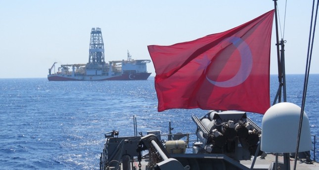 وزارة الدفاع التركية تؤكد مواصلة قواتها البحرية حماية سفن التنقيب