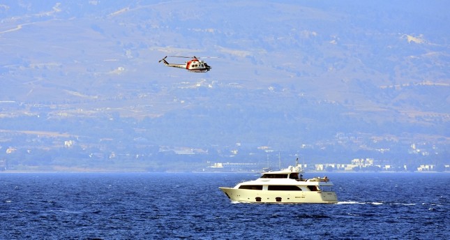 خفر السواحل التركي ينقذ 8 مهاجرين غرق قاربهم قرب بودروم