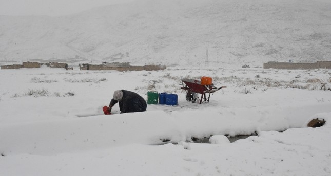 الثلوج الكثيفة في باكستان تحصد أرواح 14 شخصاً