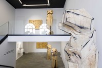 u201cCalling for the Mass,u201d photographed by Kayhan Kaygusuz.