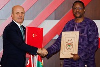 تركيا وبوركينا فاسو توقعان مذكرة تفاهم في مجال التعليم العالي