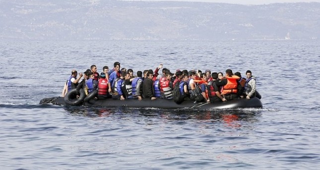 قالن ينتقد رمي بلدان أوروبية المهاجرين في البحر