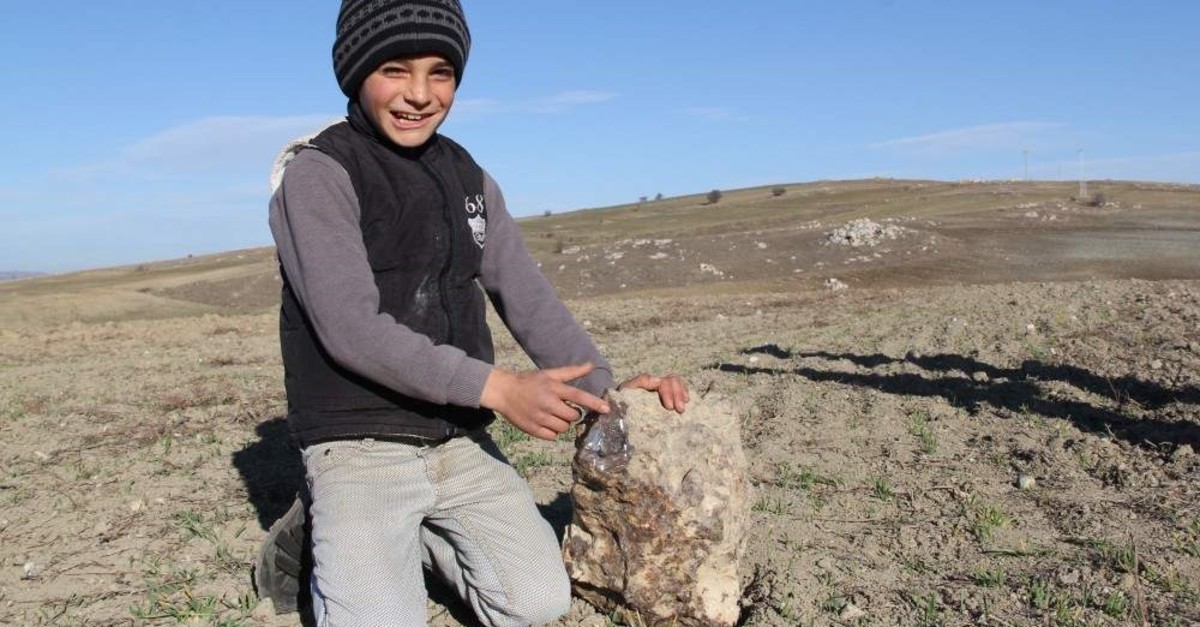 Turkey's thirdlargest meteorite found in Çorum Daily Sabah