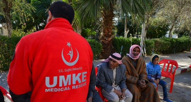 جيش المتطوعين التركي يقدم الخدمات الصحية في منطقة نبع السلام