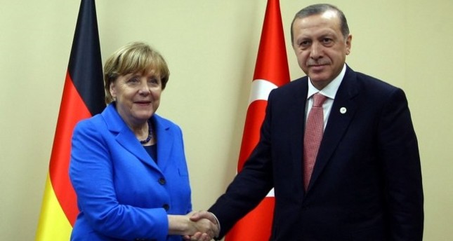 أردوغان يلتقي ميركل على هامش قمة الناتو ببروكسل
