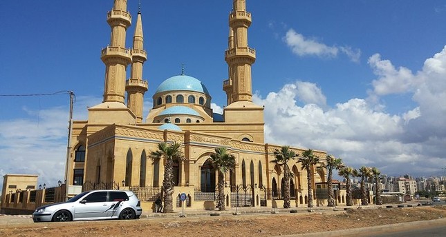 مسجد في طرابلس من الإنترنت