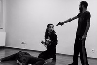 A scene from the rehearsals.