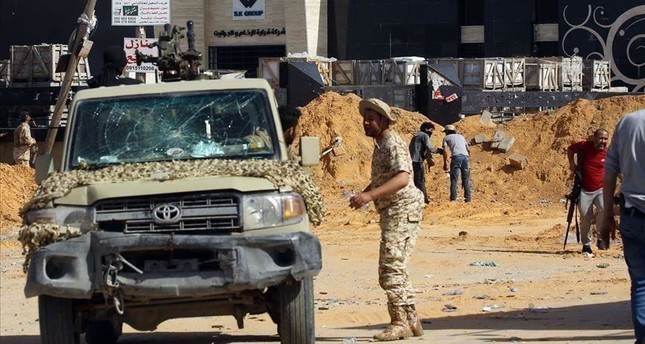تجدد الاشتباكات بين القوات الحكومية الليبية ومليشيات حفتر جنوبي طرابلس