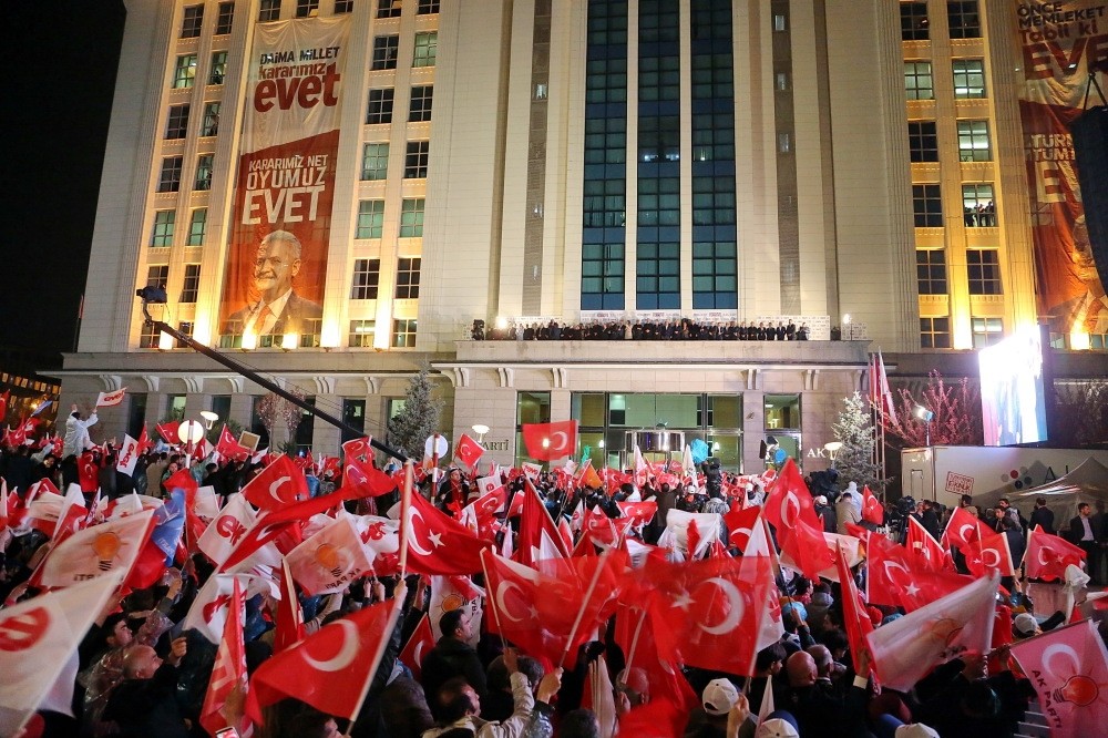 Prime Minister Binali Yu0131ldu0131ru0131m adrressing people who gathered around the AK Party headquarters to celebrate the referendum results, Ankara, April 16.
