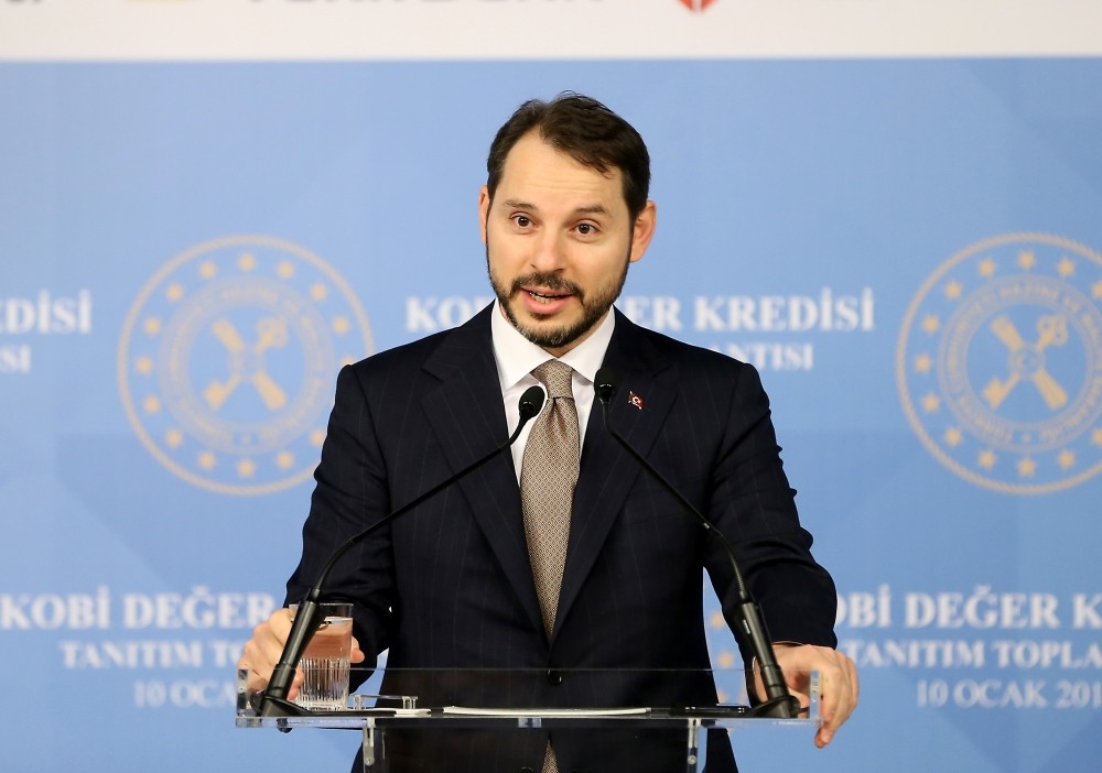Treasury and Finance Minister Berat Albayrak speaks at the announcing ceremony of a new financing package for small and medium-sized enterprises (SMEs) yesterday in Istanbul.