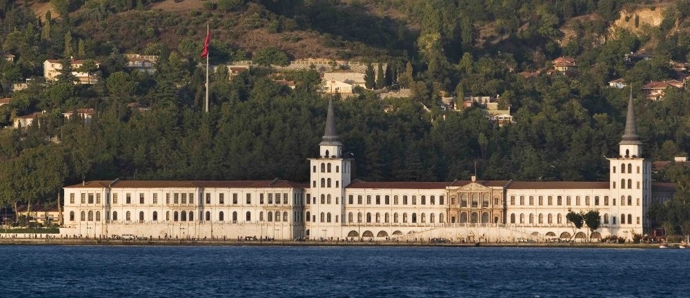 The defunct Kuleli Military High School on the Bosporus.