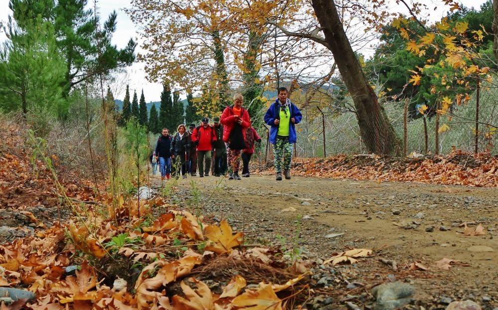 Every weekend, Edremitu2019s villages host local and international tourists for nature walk and photography shooting.
