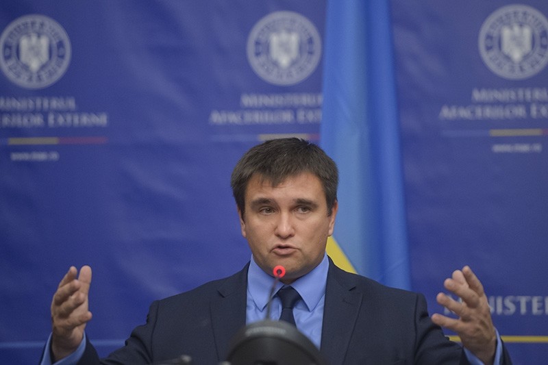 Ukrainian Foreign Minister Pavlo Klimkin gestures during joint statements with Romanian counterpart Teodor Melescanu in Bucharest, Romania, Friday, Oct. 13, 2017 (AP Photo)