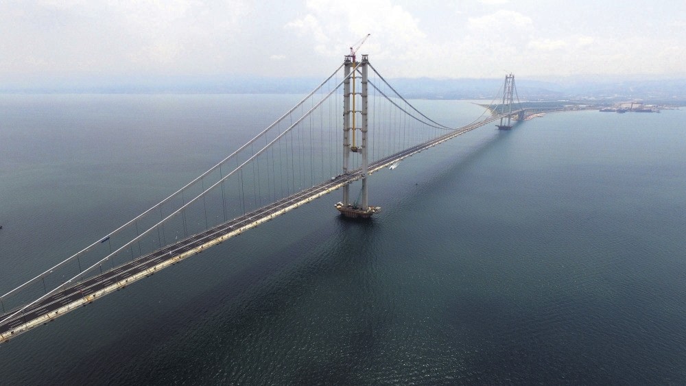 The world's fourth largest suspension bridge, Osman Gazi, reduces travel time between Istanbul and u0130zmir to three-and-a-half hours from nine hours.