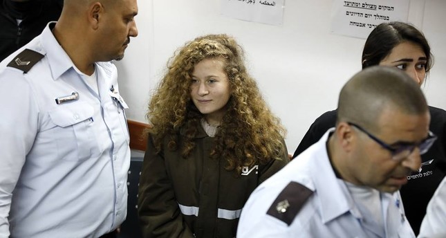محكمة عسكرية إسرائيلية تمدد اعتقال عهد التميمي