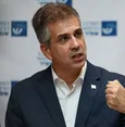 وزير الخارجية الإسرائيلي: سنعمل على اغتيال مشعل وهنية