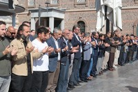 إقامة صلاة الغائب على ضحايا الفلسطينيين في مساجد تركيا