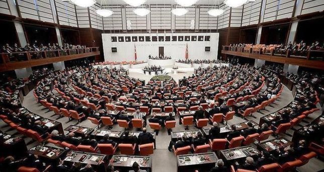الأحزاب التركية الرئيسة تدعو لتعزيز الصف لمواجهة الأعمال الإرهابية
