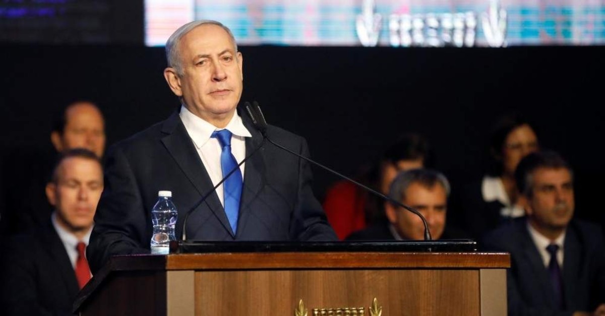 Israeli Prime Minister Benjamin Netanyahu addresses members of his right-wing party bloc at a conference, Tel Aviv, Nov. 17, 2019. (REUTERS Photo)