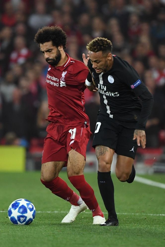 Mohammed Salah of PSG (L) and Neymar of Liverpool.