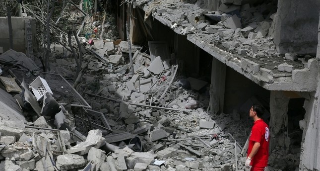 مقتل 47 شخصاً في قصف روسي على مناطق سكنية في دير الزور
