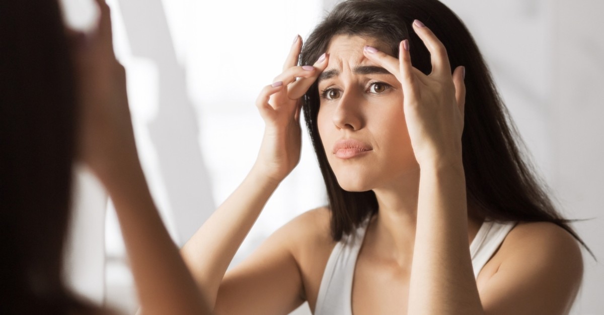 Social Media Triggers Quasimodo Syndrome Daily Sabah