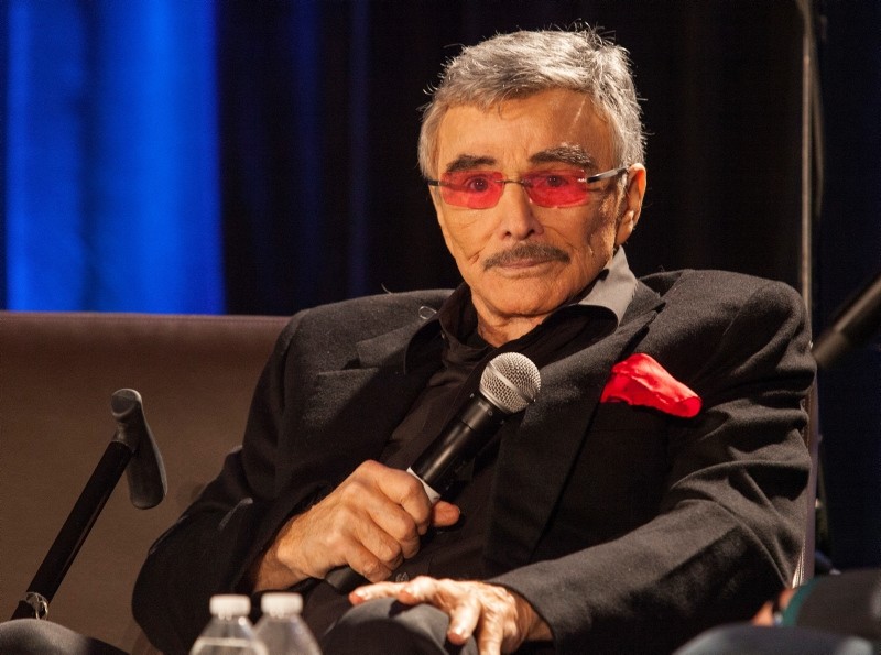  In this Aug. 22, 2015 file photo, Burt Reynolds appears at the Wizard World Chicago Comic-Con in Chicago. (AP Photo)