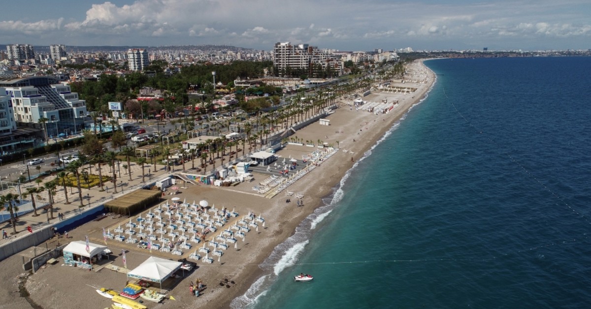 The number of foreign visitors coming to Antalya in the first four-and-half month increased by 24 percent compared to the same period last year.