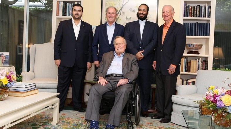 Bush family hosts Saudi Crown Prince Salman as Riyadh's attempt to toss 9/11 lawsuits fails | Daily Sabah