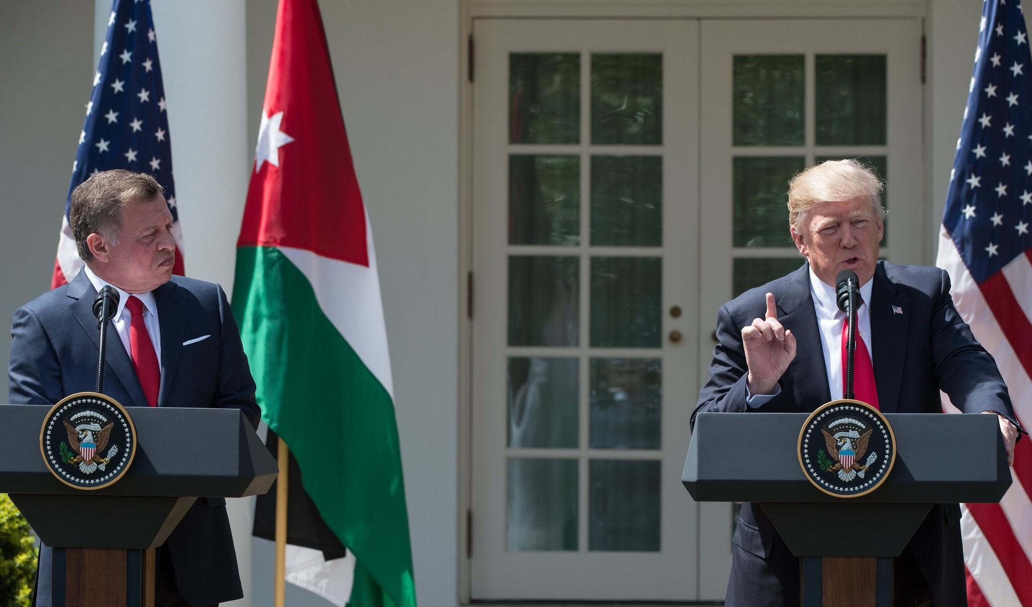 King Abdullah II of Jordan give a press conference with US President Donald Trump in the Rose Garden at the White House in Washington, DC, on April 5, 2017 (AFP Photo)