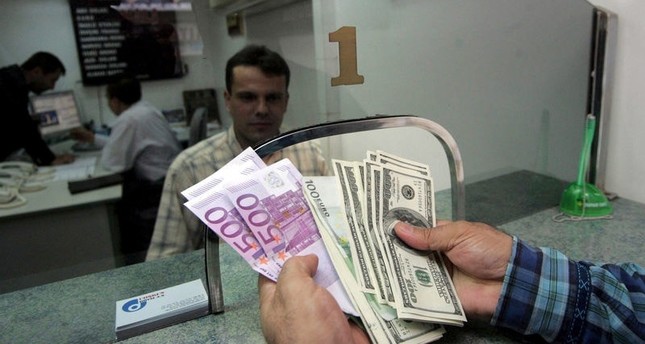 Turkish Lira Sees New Record Lows Against Us Dollar Euro Daily Sabah