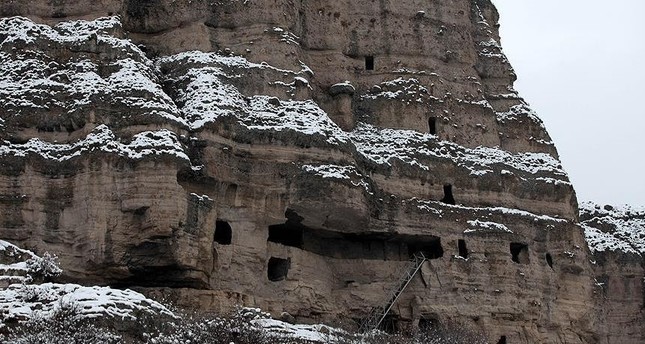 A view of the cave houses located in Seben, Bolu, Turkey. (AA Photo)