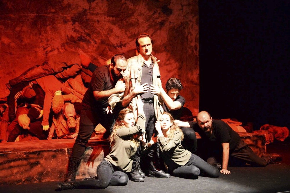 The theater play ,Aliya, presents the life of Bosnian leader Aliya Izetbegovic, from his youth to his final days.