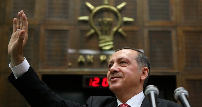أردوغان يستعيد عضويته في حزب العدالة والتنمية يوم الثلاثاء القادم