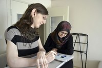 Ru00fcmeysa Gelgi runs a social media campaign on the u201cKu0131ru0131kkuyruku201d platform with her mother to hep stray animals.