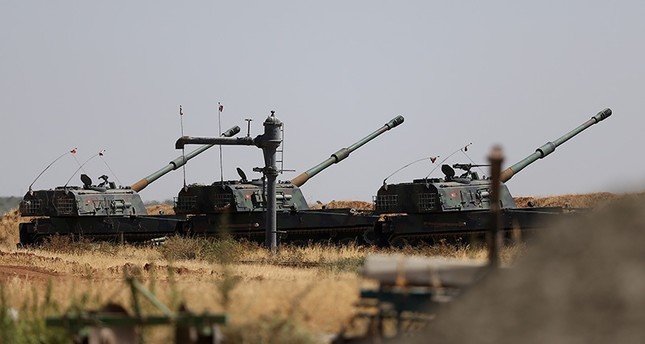 تركيا تستهدف 44 موقعاً للإرهابيين شمالي سوريا والحر يواصل التقدم نحو الباب