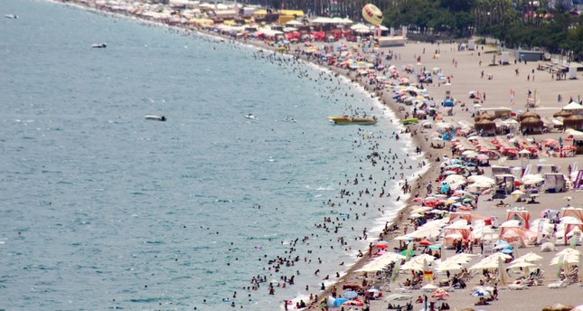 أكثر من نصف مليون سائح استقبلتهم أنطاليا التركية خلال عطلة العيد