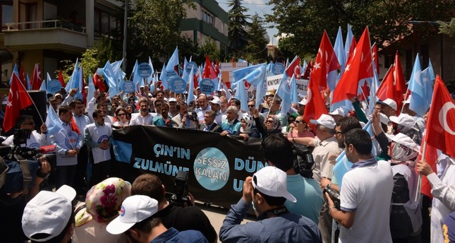 تركيا و42 دولة تدين انتهاكات الحكومة الصينية ضد مسلمي الأويغور
